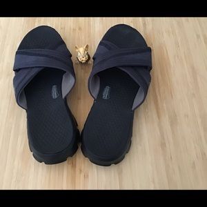 Go walk Skechers. Size 10